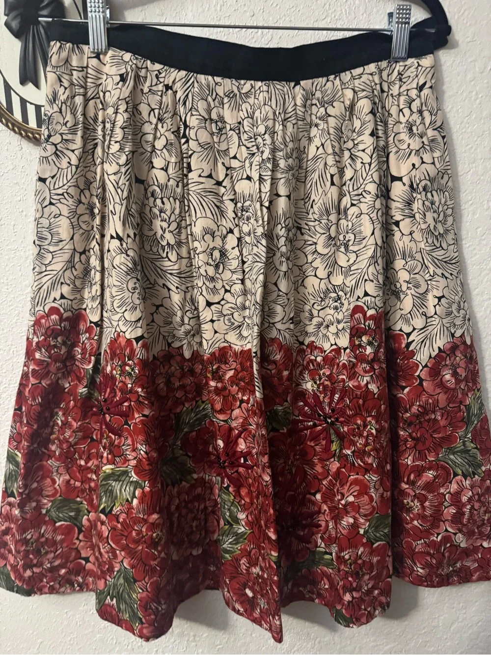 Vintage Anthropologie Floral Print Red and Cream A-Line Women's Skirt - Picture 1 of 4